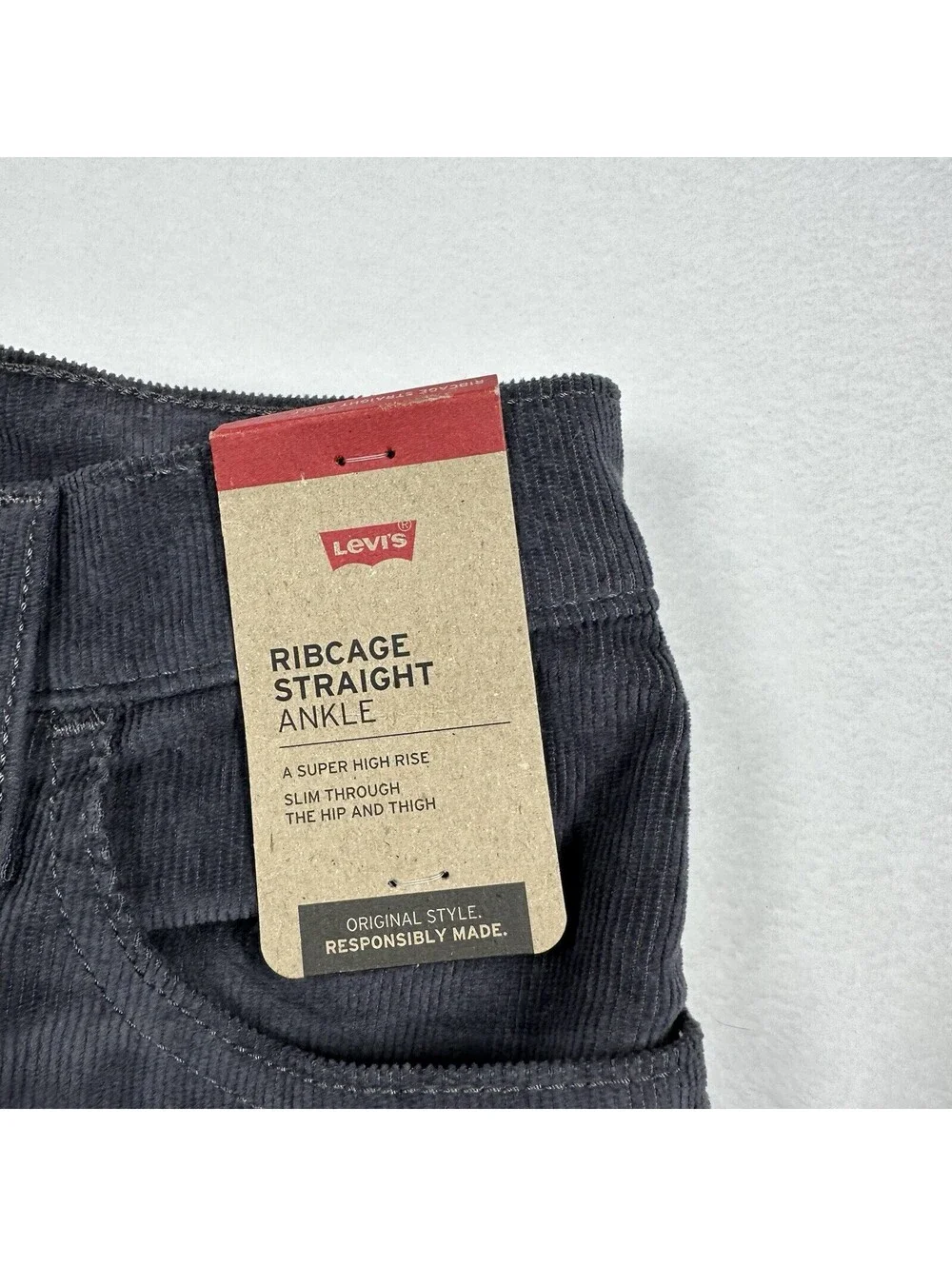 Levi's Ribcage Straight Ankle Corduroy Pants Grey Women's 28x27, NEW WITH TAGS